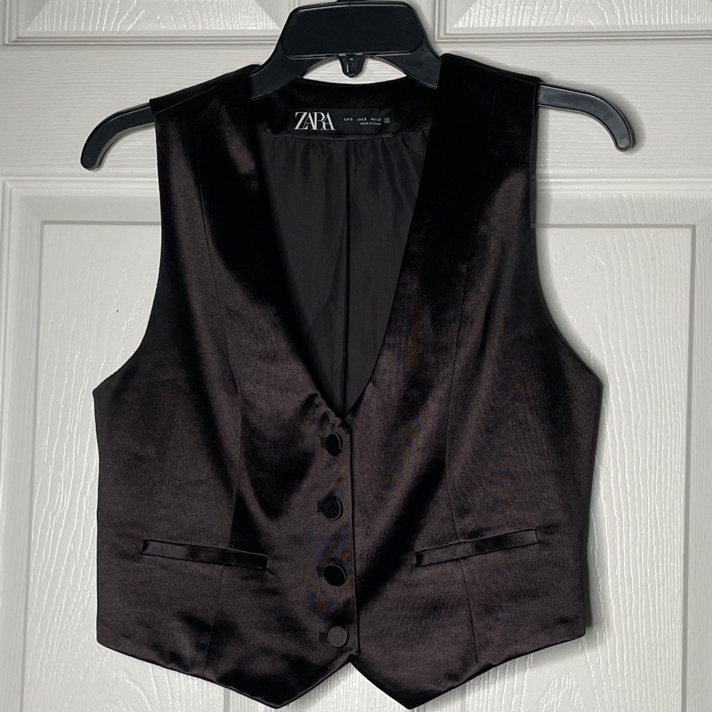 Zara Black Satin Cropped Button Down Vest
